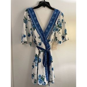Flowery blue and white romper